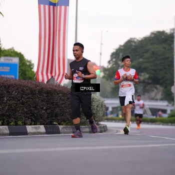 Runner Photo 4653611