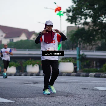 Runner Photo 4653793