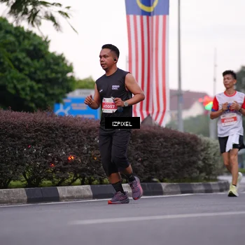 Runner Photo 4653834