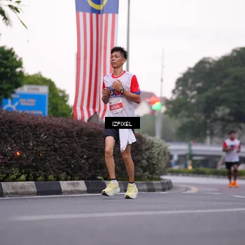 Runner Photo 4653900