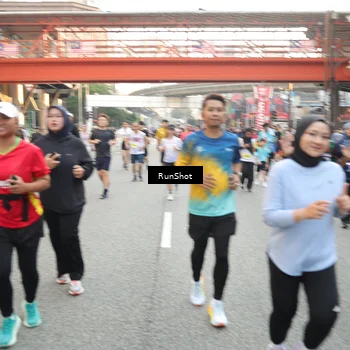 Runner Photo 4654024