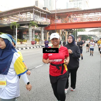 Runner Photo 4654055