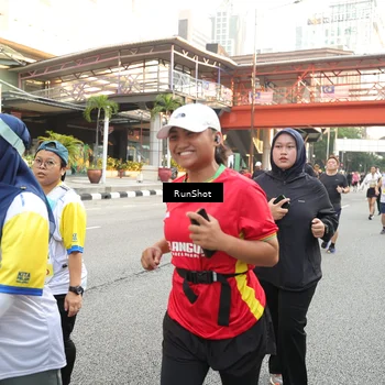 Runner Photo 4654072