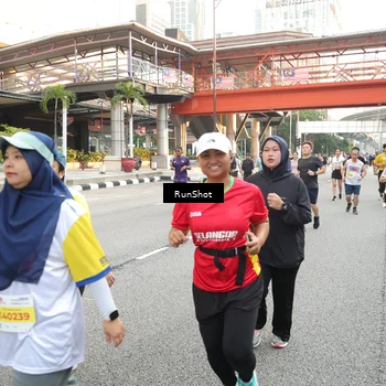 Runner Photo 4654093