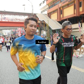 Runner Photo 4654098