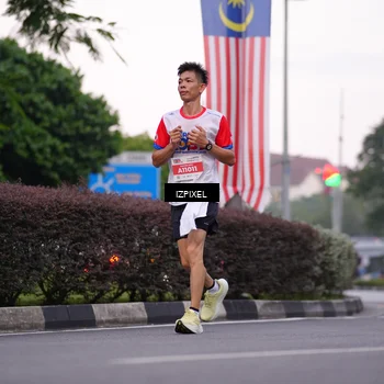 Runner Photo 4654112