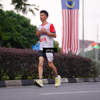 Runner Photo 4654204