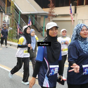 Runner Photo 4654343