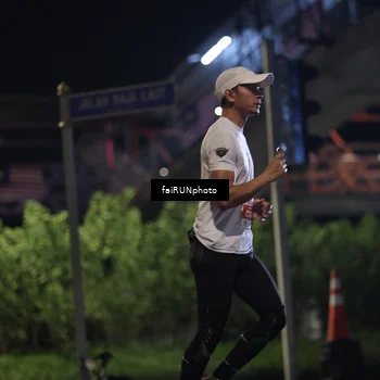Runner Photo 4654414