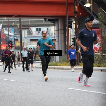Runner Photo 4654416