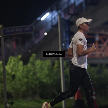 Runner Photo 4654417