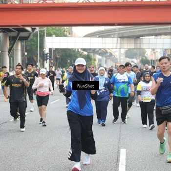 Runner Photo 4654450
