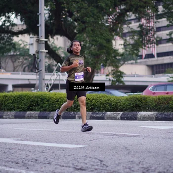 Runner Photo 4654674