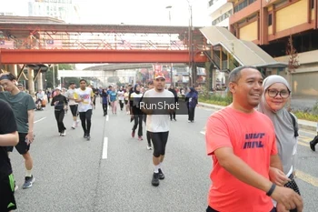 Runner Photo 4654690