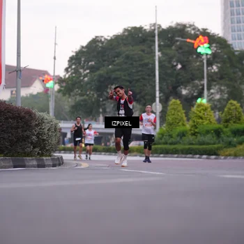 Runner Photo 4654815