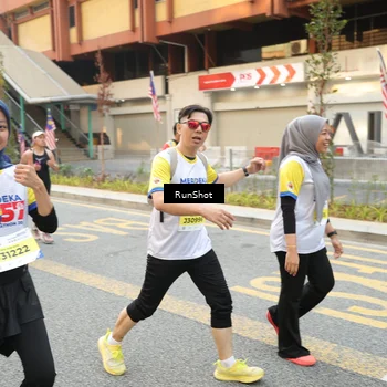 Runner Photo 4654942