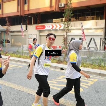 Runner Photo 4654965