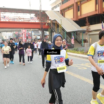 Runner Photo 4654971