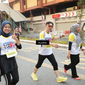 Runner Photo 4654974