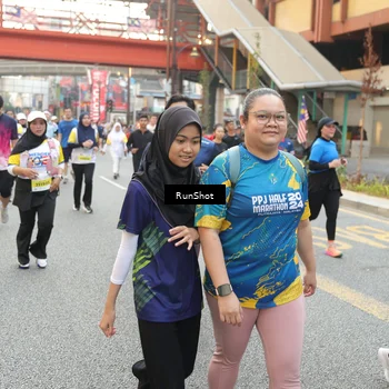 Runner Photo 4655384