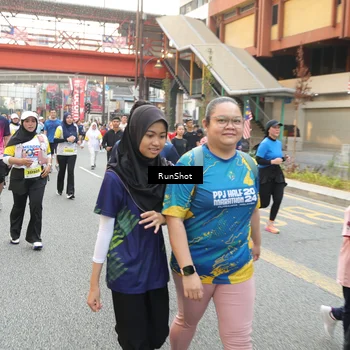 Runner Photo 4655422