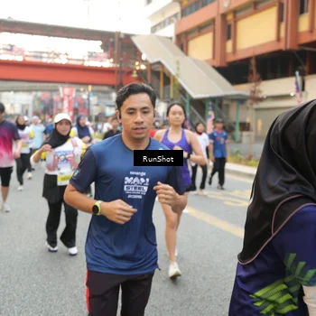 Runner Photo 4655468