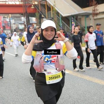 Runner Photo 4655572