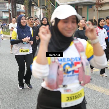 Runner Photo 4655578