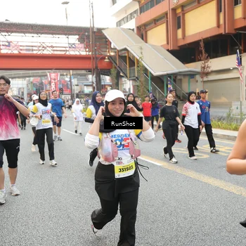 Runner Photo 4655587