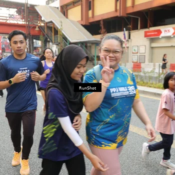 Runner Photo 4655598
