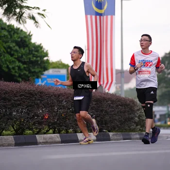 Runner Photo 4655630