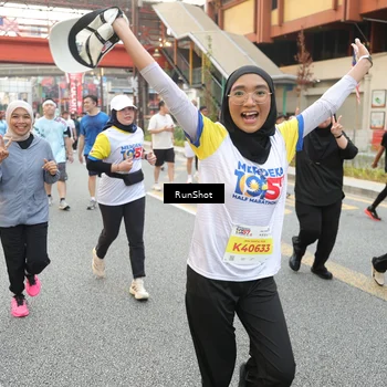 Runner Photo 4655704