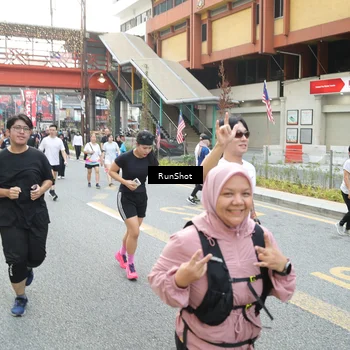 Runner Photo 4655728