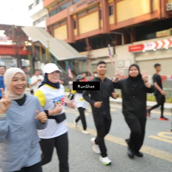 Runner Photo 4655771