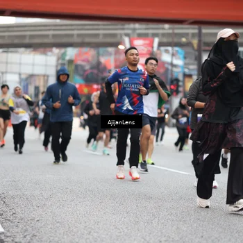Runner Photo 4655875