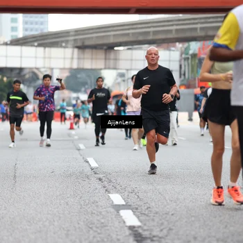 Runner Photo 4655963