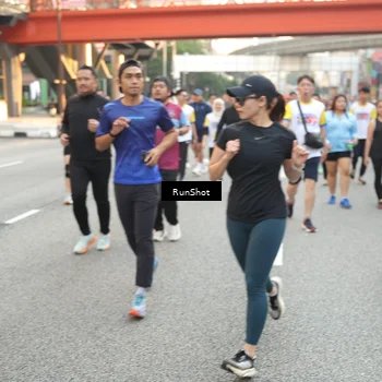Runner Photo 4656009