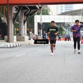 Runner Photo 4656012