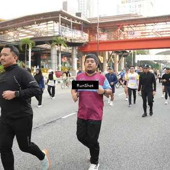 Runner Photo 4656146