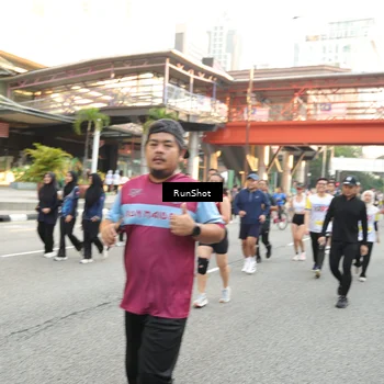 Runner Photo 4656164