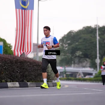 Runner Photo 4656223