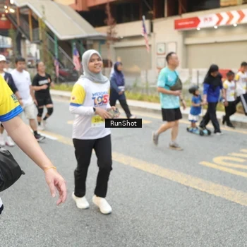 Runner Photo 4656278