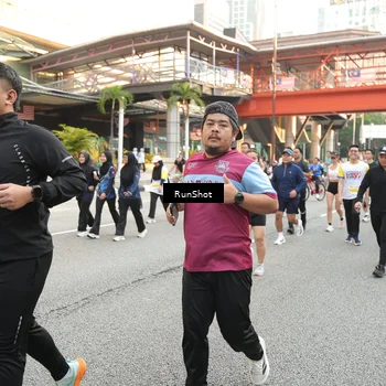 Runner Photo 4656338