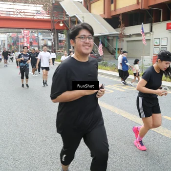 Runner Photo 4656414
