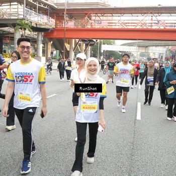Runner Photo 4656475