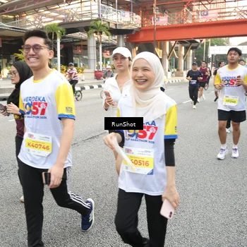 Runner Photo 4656527