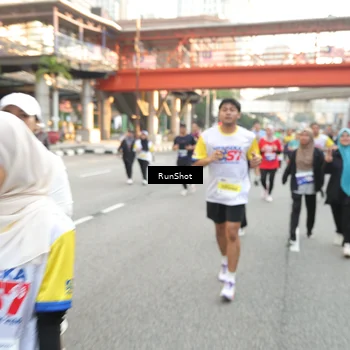 Runner Photo 4656545