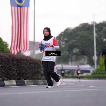 Runner Photo 4656604