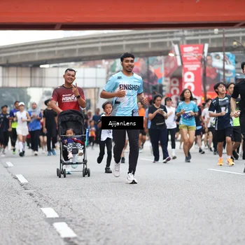 Runner Photo 4656624