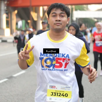 Runner Photo 4656665